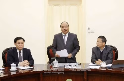Tổ tư vấn kinh tế cần bám sát chương trình hành động của Thủ tướng ảnh 1
