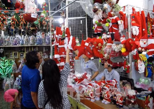 Sức mua trầm lắng trong mùa Giáng Sinh 2017 ảnh 1