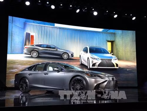 Toyota đặt mục tiêu đạt doanh số bán xe cao kỷ lục năm 2018 ảnh 1