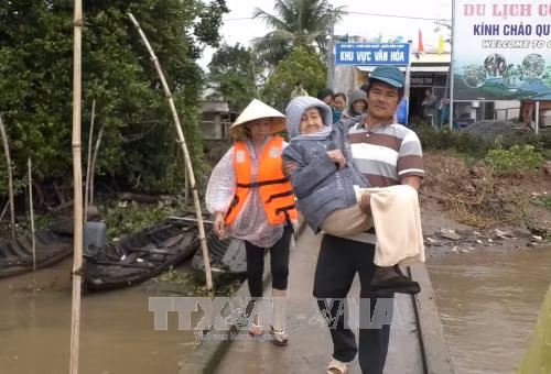 Các nước đều không dự báo đúng về tốc độ suy yếu nhanh của bão Tembin ảnh 2
