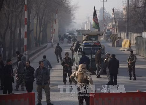 Đánh bom liều chết tại Afghanistan, 16 người thương vong ảnh 1