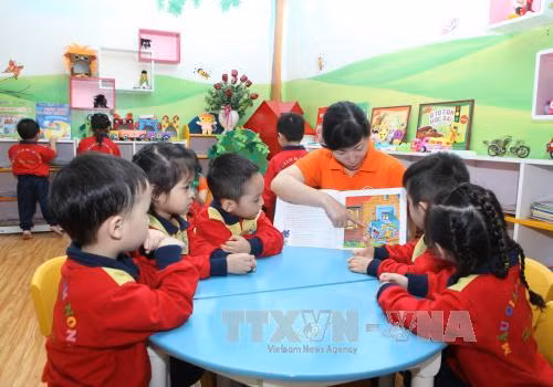 100% học sinh lớp 3 sẽ được học chương trình ngoại ngữ 10 năm ảnh 1