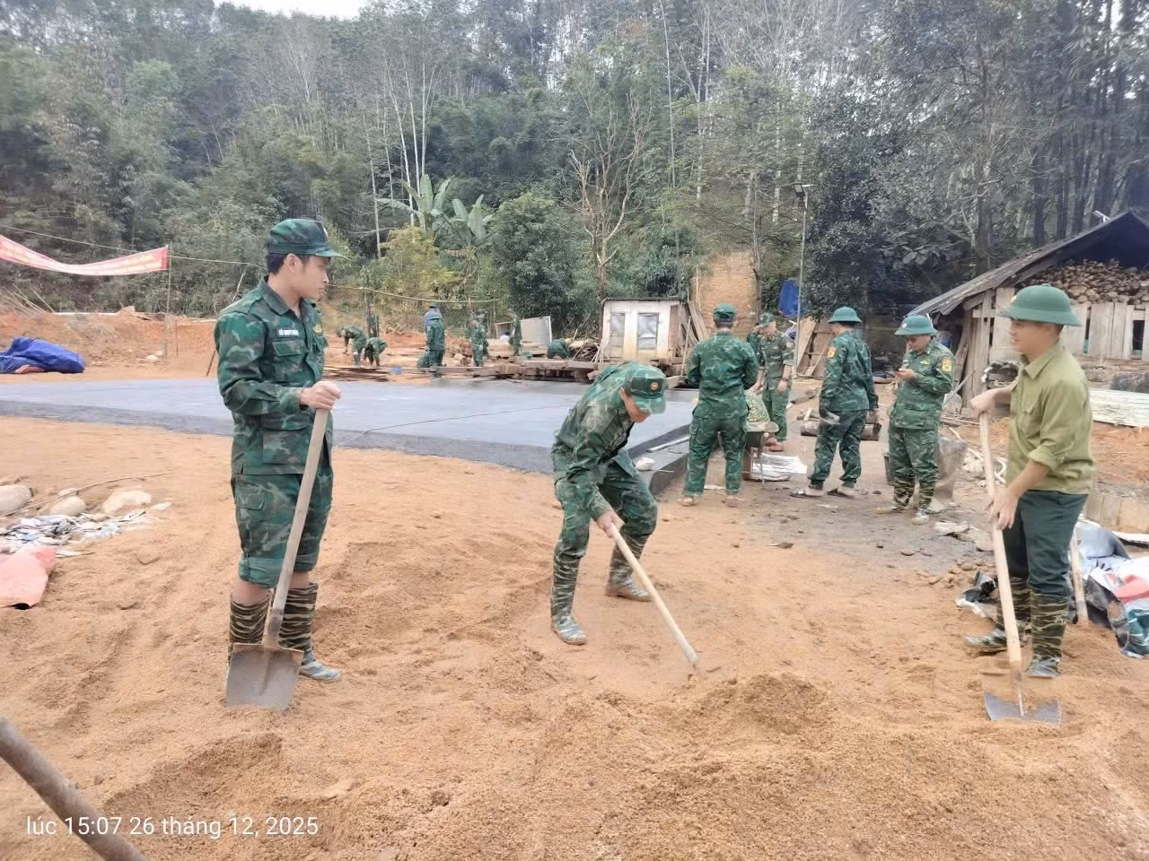 gen-h-bpdn8.jpg