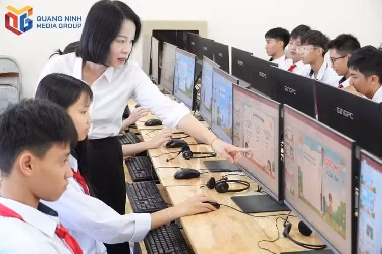 Phòng tin học tại Trường TH-THCS-THPT Thực hành Sư phạm. Ảnh minh họa: quangninh.gov.vn