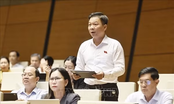 Minh bạch giá đất, chấm dứt cảnh người dân đi lại nhiều lần làm thủ tục