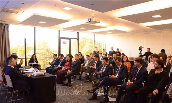 Phú Thọ thúc đẩy hợp tác với Pháp về công nghiệp và năng lượng sạch