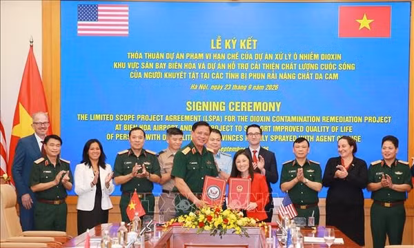 Hoa Kỳ bổ sung hàng trăm triệu USD cùng Việt Nam khắc phục hậu quả chất độc hóa học​