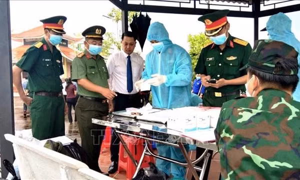 Đẩy nhanh tìm kiếm, xác định danh tính hài cốt liệt sĩ