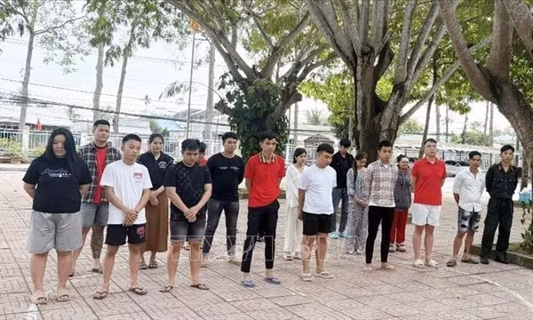 Triệt phá băng nhóm lừa đảo đầu tư vàng ảo qua ứng dụng Phantom