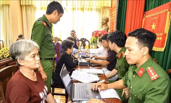 Triển khai đợt 2 thu nhận mẫu ADN thân nhân liệt sĩ tại Cần Thơ