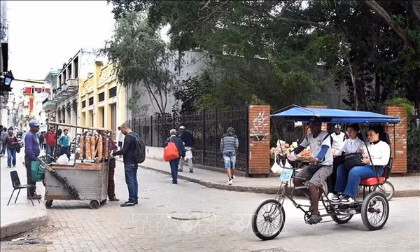 Cộng đồng quốc tế yêu cầu dỡ bỏ lệnh cấm vận đối với Cuba