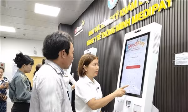 Y tế chất lượng gần hơn với người dân qua khám bệnh từ xa