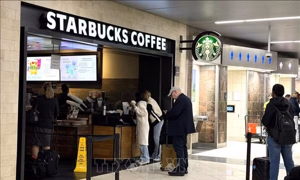 Starbucks gặp rắc rối vì quảng cáo đồ uống protein là không đường