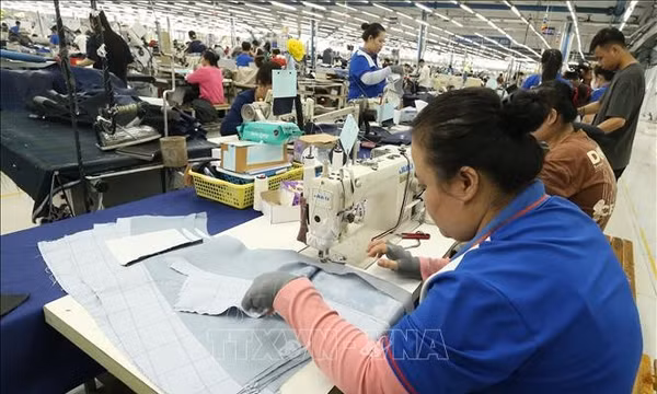 Việt Nam dẫn đầu tăng trưởng ASEAN trong dài hạn