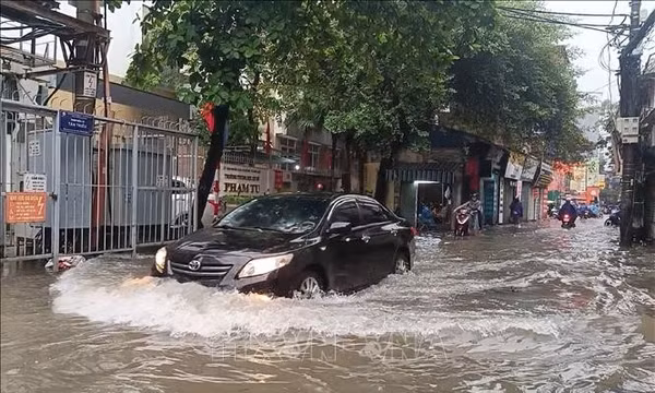 Hà Nội: Trường học linh hoạt hình thức dạy học ứng phó với ngập úng