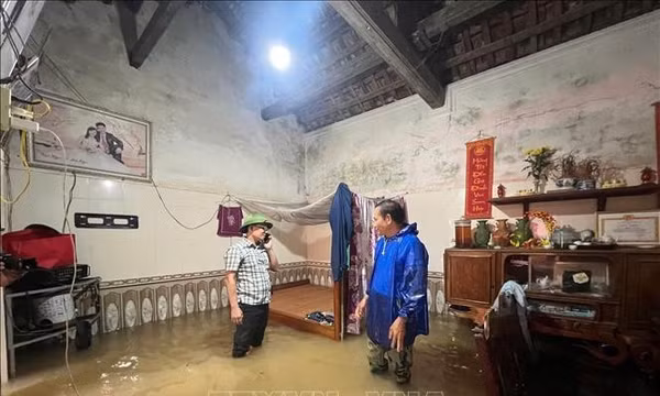 Thanh Hóa hoãn các cuộc họp, triển khai giải pháp ứng phó mưa lũ