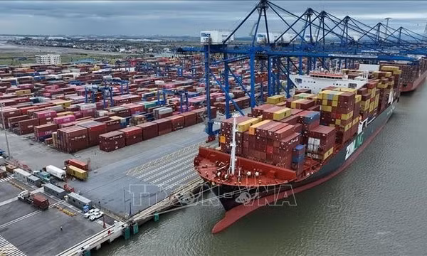 Bộ Tài chính sửa quy định hồ sơ hàng hóa xuất khẩu chịu thuế tiêu thụ đặc biệt