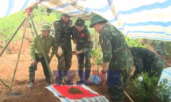 'Vượt nắng, thắng mưa' sớm đưa các liệt sỹ về với gia đình