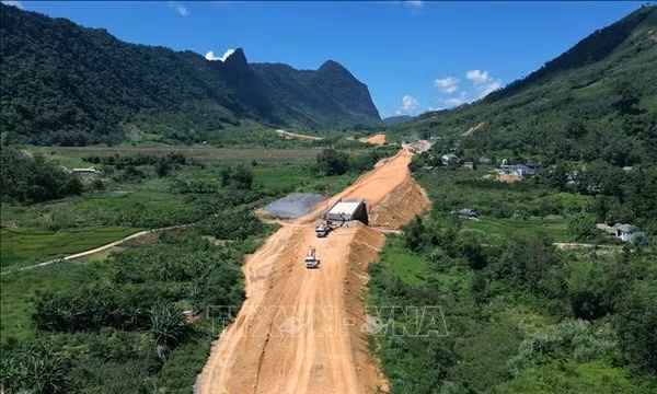 Phú Thọ 'chốt' tiến độ các dự án đường liên kết vùng