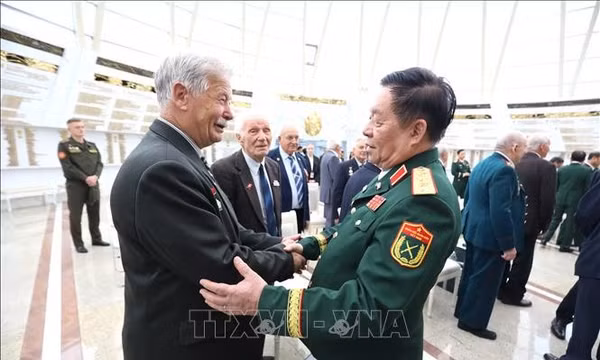 Chuyên gia quân sự Belarus ấn tượng với sự phát triển vượt bậc của Việt Nam