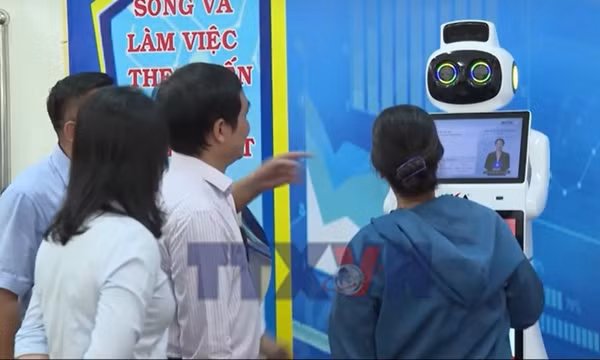 Thủ tục hành chính 'lên đời' nhờ AI chia lửa