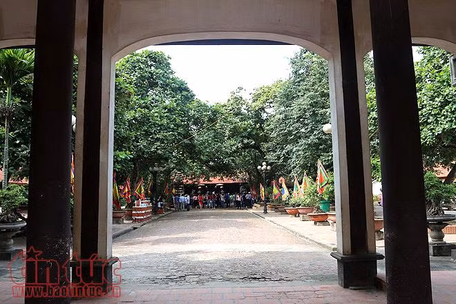 Chiêm ngưỡng ngôi đền duy nhất thờ Ngọc hoàng Thượng đế ảnh 2