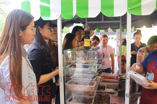 TP Hồ Chí Minh khai trương phố hàng rong thứ 2 tại công viên Bách Tùng Diệp ảnh 2