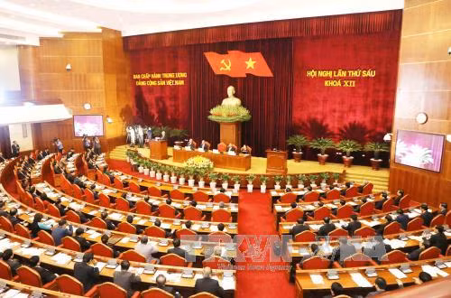 Ngày làm việc thứ hai Hội nghị lần thứ sáu Ban Chấp hành Trung ương Đảng khóa XII ảnh 1
