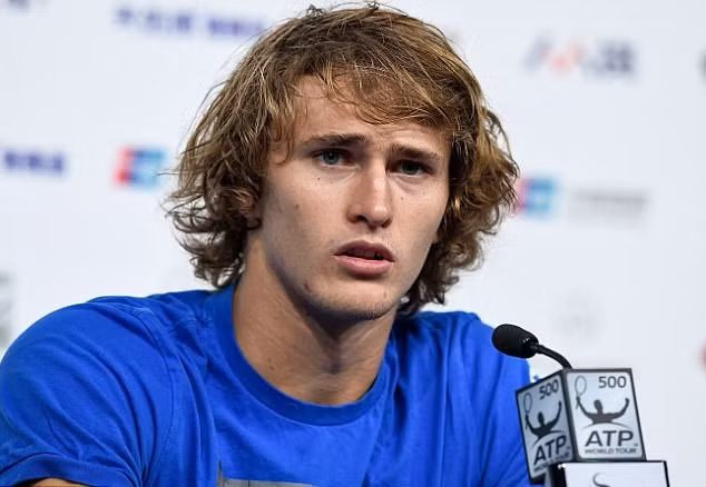 Alexander Zverev đủ điểm đấu cùng Nadal, Federer tại ATP World Tour Finals ảnh 1