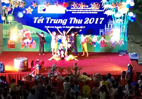 Hà Nội rực rỡ sắc màu Trung thu ảnh 1