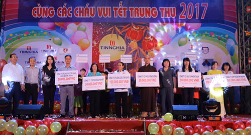  Hơn 1.000 trẻ khuyết tật, trẻ mồ côi ở Đồng Nai đón Trung thu sớm ảnh 2
