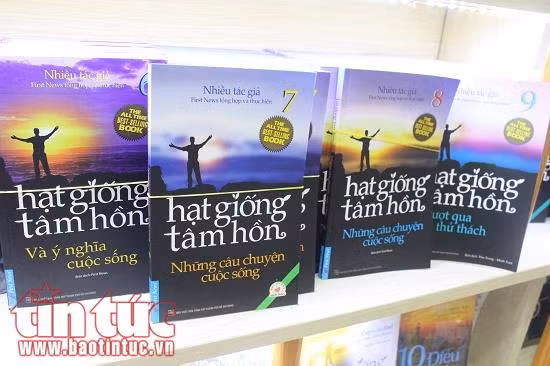 Đưa sách đến trại giam để nuôi dưỡng tâm hồn hướng thiện của phạm nhân ảnh 1