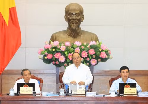 Thủ tướng Nguyễn Xuân Phúc: 'Càng gần đến đích thì chúng ta càng phải cố gắng' ảnh 1