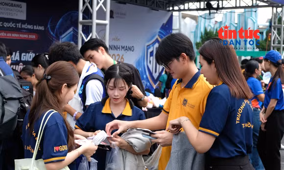 Trang bị kỹ năng giúp sinh viên phòng tránh lừa đảo trực tuyến
