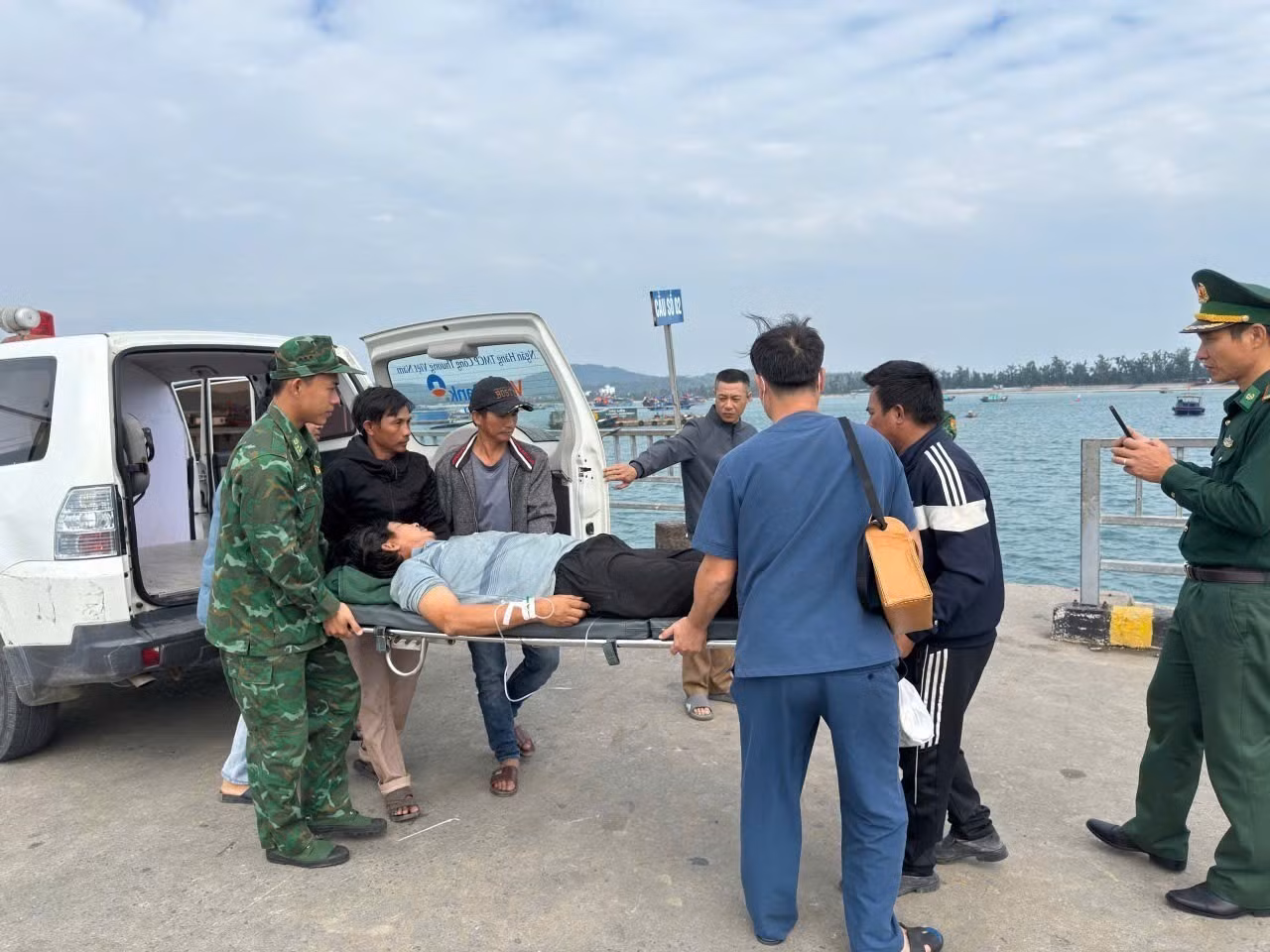 Tin nóng trong nước sáng 17/11/2025