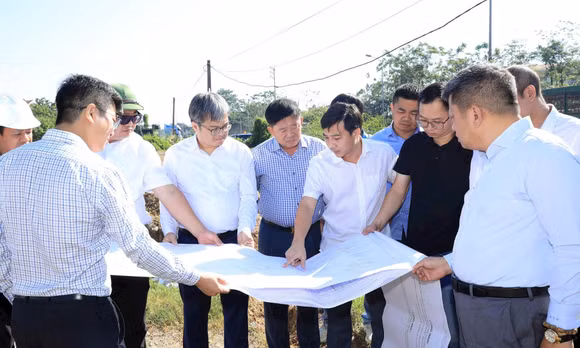 Hà Nội gỡ vướng, đẩy nhanh tiến độ 3 tuyến đường trọng điểm