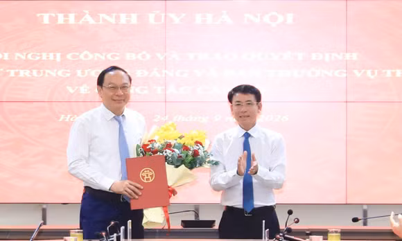 Thứ trưởng Bộ Nông nghiệp và Môi trường Lê Công Thành làm trợ lý Bí thư Thành ủy Hà Nội