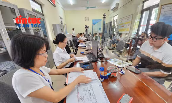 Hà Nội đặt mục tiêu cắt giảm 50% thủ tục hành chính