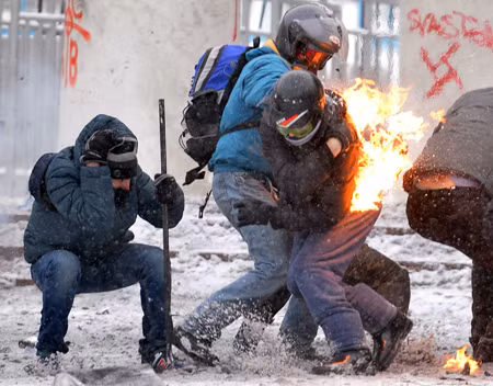 Ukraine bắt 58 phần tử âm mưu chiếm trụ sở chính quyền ảnh 1