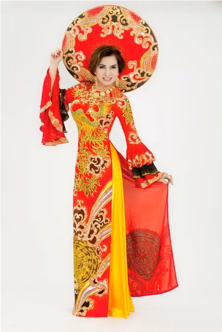 Áo dài truyền thống toả sắc xuân ảnh 2