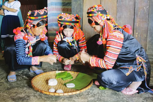 Đồng bào Hà Nhì vui đón Tết ảnh 4