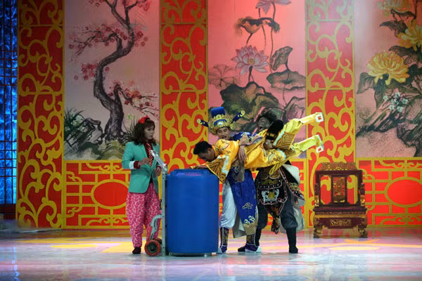 Những hình ảnh hài hước của Táo quân 2014 ảnh 3
