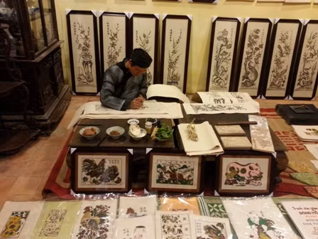 Giới thiệu tranh dân gian tại phố cổ ảnh 1