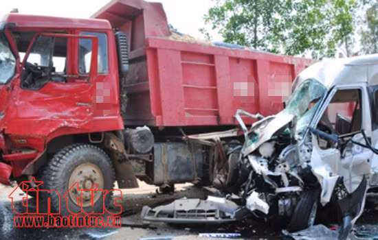 Lập hồ sơ điểm đen, điểm tiềm ẩn tai nạn giao thông để xử lý cấp bách ảnh 1
