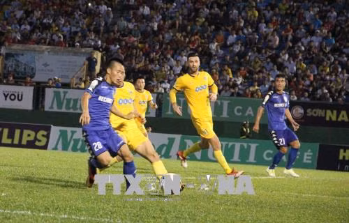  V.League 2018: Màn rượt đuổi tỷ số 3 - 3 giữa 4 CLB chiều 15/4 ảnh 1