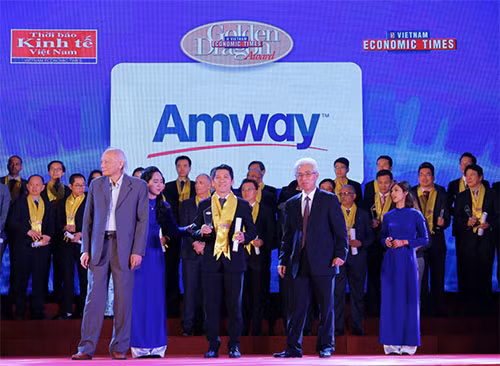 Amway Việt Nam lần thứ 4 nhận giải thưởng Rồng Vàng ảnh 1