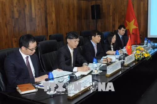 Thứ trưởng Đặng Đình Quý đồng chủ trì Kỳ họp tham khảo chính trị Việt Nam - Sri Lanka ảnh 1