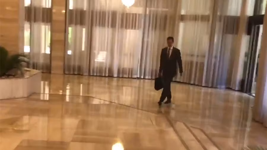Video Tổng thống Assad bình an đi làm sau khi Syria bị dội tên lửa ảnh 1