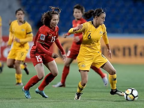 VCK Asian Cup nữ 2018: ĐT Việt Nam thua đậm, bộc lộ nhiều thiếu sót trong đội hình ảnh 1