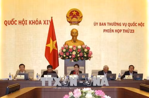  Ủy ban Thường vụ Quốc hội cho ý kiến lần đầu về dự án Luật Chăn nuôi ảnh 1